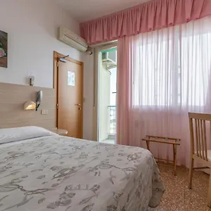 *** Hotel Silver Italy