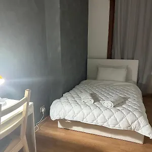  Guest house Leone D'oro 2 - Milano Street Italy