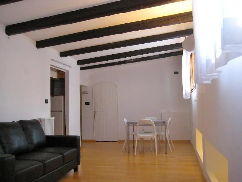 Maison d'hôtes Legrenzi Rooms Mestre